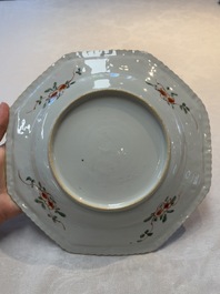 A Chinese famille verte octagonal plate and a 'reticulated border' plate, Kangxi