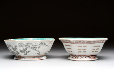 Four Chinese famille rose tazzas, one with a wooden stand, Xianfeng and Tongzhi marks, 19th C.