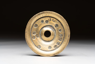 A brass weight, an inkwell, a box and a jade saucer, incl. Mughal, Ottoman and Qajar, 18/20th C.