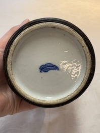 A Chinese blue and white 'Bleu de Hue' lime pot for the Vietnamese market, artemisia leaf mark, 19th C.