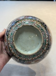 A Chinese Bencharong bowl for the Thai market and an export bowl for the American market, 19th C.