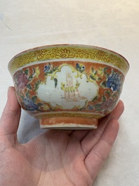 Two pairs of Chinese polychrome Bencharong bowls for the Thai market, 19th C.