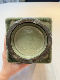 A Chinese celadon-glazed 'cong' vase, 19th C.