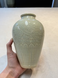 A Chinese qingbai vase with floral design, Song/Yuan