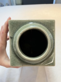 A Chinese celadon-glazed 'cong' vase, 19th C.