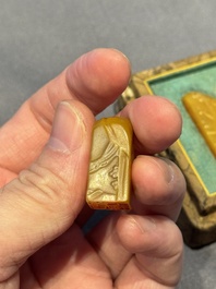 Five small Chinese tianhuang seals with a box, Eryue Xuan 二樂軒, Xinyu 心畬, Fu Ru 溥儒, Jiu Wangsun 舊王孫 and Luoshi Huiguan 羅室會館 mark, 19/20th C.