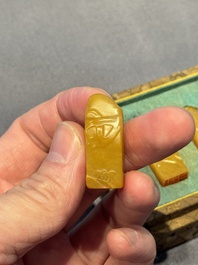 Five small Chinese tianhuang seals with a box, Eryue Xuan 二樂軒, Xinyu 心畬, Fu Ru 溥儒, Jiu Wangsun 舊王孫 and Luoshi Huiguan 羅室會館 mark, 19/20th C.