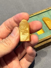 Five small Chinese tianhuang seals with a box, Eryue Xuan 二樂軒, Xinyu 心畬, Fu Ru 溥儒, Jiu Wangsun 舊王孫 and Luoshi Huiguan 羅室會館 mark, 19/20th C.
