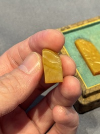 Five small Chinese tianhuang seals with a box, Eryue Xuan 二樂軒, Xinyu 心畬, Fu Ru 溥儒, Jiu Wangsun 舊王孫 and Luoshi Huiguan 羅室會館 mark, 19/20th C.