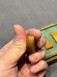 Five small Chinese tianhuang seals with a box, Eryue Xuan 二樂軒, Xinyu 心畬, Fu Ru 溥儒, Jiu Wangsun 舊王孫 and Luoshi Huiguan 羅室會館 mark, 19/20th C.