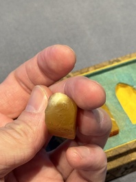 Five small Chinese tianhuang seals with a box, Eryue Xuan 二樂軒, Xinyu 心畬, Fu Ru 溥儒, Jiu Wangsun 舊王孫 and Luoshi Huiguan 羅室會館 mark, 19/20th C.