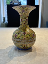 A Chinese famille rose 'flower scroll' vase-shaped box and cover, Qianlong mark, 19th C.