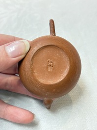 A small Chinese Yixing stoneware covered teapot and two Swatow Yixing-style covered teapots, Yixing Hui Mengchen 宜興惠孟臣製 and Shunji 順記 marks, 19/20th C