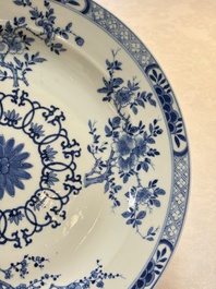 A Chinese blue and white dish with floral design, Kangxi mark, 19th C.