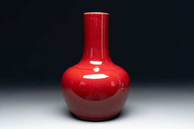 A Chinese copper-red-glazed bottle vase, 19th C.