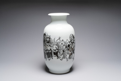 A large and extremely rare Chinese grisaille vase, signed Wang Xiaofan 王曉凡, Jiangxi Ciye Gongsi 江西瓷業公司 mark, dated 1950