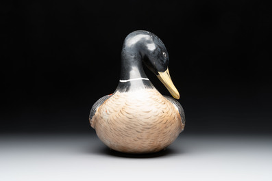 A Japanese Kutani duck-form vessel and a pair of small Satsuma vases, 19th C.