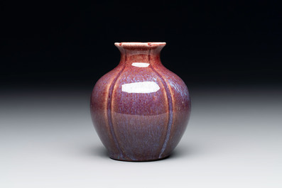 A Chinese flamb&eacute;-glazed 'pomegranate' vase, 18/19th C.