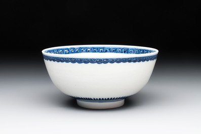 A Chinese blue and white 'sanduo' bowl, Chenghua mark, 18th C.