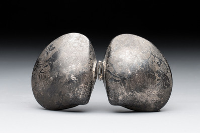 A small Chinese silver clam-shaped box with animals design, Tang/Song