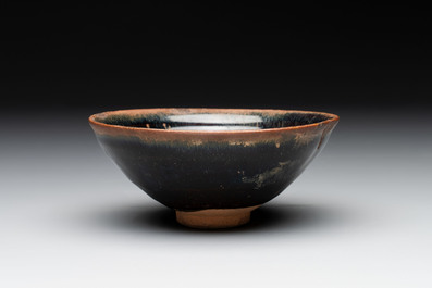 Three Chinese Jian 'hare fur' tea bowls, Song/Yuan