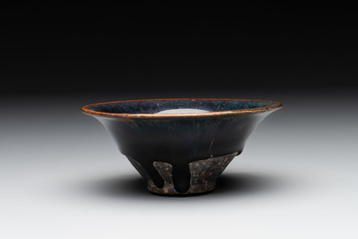 Three Chinese Jian 'hare fur' tea bowls, Song/Yuan