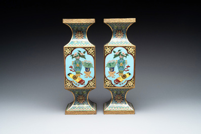 A pair of fine Chinese cloisonn&eacute; square 'gu' vases with antiquities, 19/20th C.