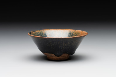 Three Chinese Jian 'hare fur' tea bowls, Song/Yuan