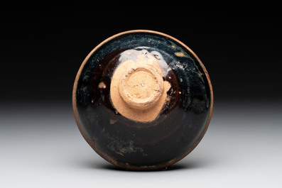 Three Chinese Jian 'hare fur' tea bowls, Song/Yuan