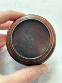 Six Chinese green-glazed wares, with four wooden stands, Chenghua mark, 19/20th C.