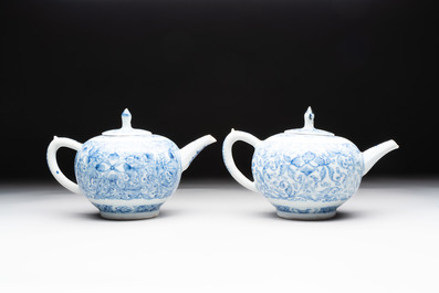 Eight Chinese blue and white shipwreck wares, 17/18th C.