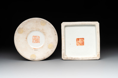 Two Chinese qianjiang cai hat stands, Xin Yuan Xuan Zao 鑫源軒造 mark, dated 1923 and Tongzhi mark, dated 1888