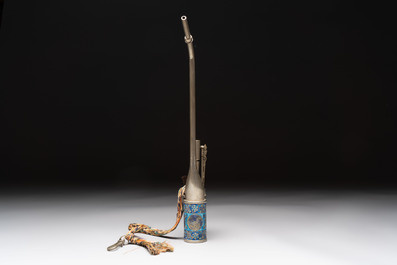 Two Chinese enamelled paktong opium pipes, an opium lamp and a cloisonn&eacute; opium lamp, 19/20th C.