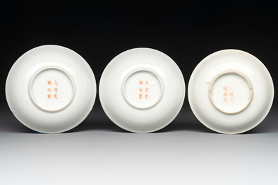 Six Chinese robin's egg-glazed saucers and seven ruby-back plates, Qianlong and Shengshengchun 生生春 marks, 19/20th C.