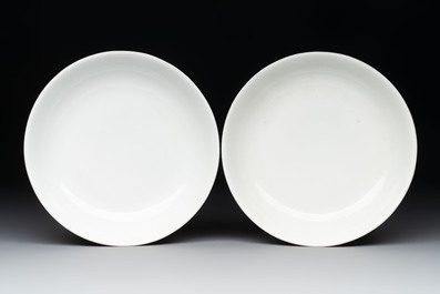 Six Chinese robin's egg-glazed saucers and seven ruby-back plates, Qianlong and Shengshengchun 生生春 marks, 19/20th C.