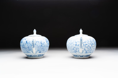 Eight Chinese blue and white shipwreck wares, 17/18th C.