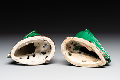 A pair of Chinese verte biscuit models of parrots, Kangxi