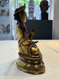 A fine Chinese gilt-bronze Bodhisattva, 18/19th C.