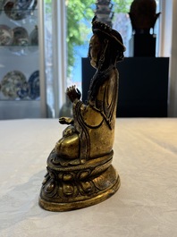A fine Chinese gilt-bronze Bodhisattva, 18/19th C.