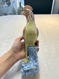 A pair of Chinese polychrome-glazed models of roosters, 18/19th C.