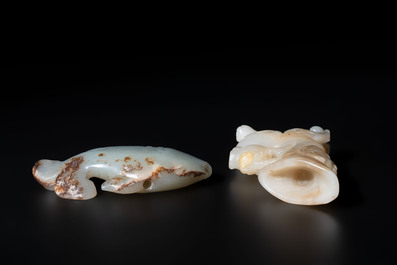Two Chinese celadon, white and russet jade carvings, 18/19th C.