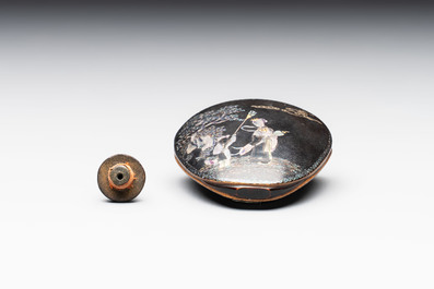 A Chinese lacquered and mother-of-pearl-inlaid 'Chang'e 嫦娥' snuff bottle, Qianlong mark and of the period