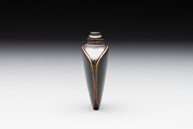 A Chinese lacquered and mother-of-pearl-inlaid 'Chang'e 嫦娥' snuff bottle, Qianlong mark and of the period