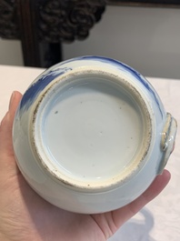 A pair of Chinese blue and white wine jugs with a chilong-form handle, possibly for the Vietnamese market, 19th C.