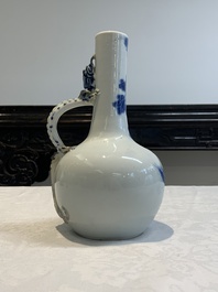 A pair of Chinese blue and white wine jugs with a chilong-form handle, possibly for the Vietnamese market, 19th C.