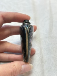 A Chinese lacquered and mother-of-pearl-inlaid 'Chang'e 嫦娥' snuff bottle, Qianlong mark and of the period