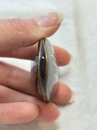 A Chinese lacquered and mother-of-pearl-inlaid 'Chang'e 嫦娥' snuff bottle, Qianlong mark and of the period