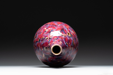 A Chinese flamb&eacute;-glazed bottle vase, 19th C.