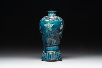 A fine Chinese Fahua 'meiping' vase with figural design, Ming