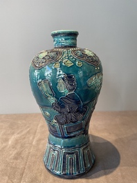 A fine Chinese Fahua 'meiping' vase with figural design, Ming
